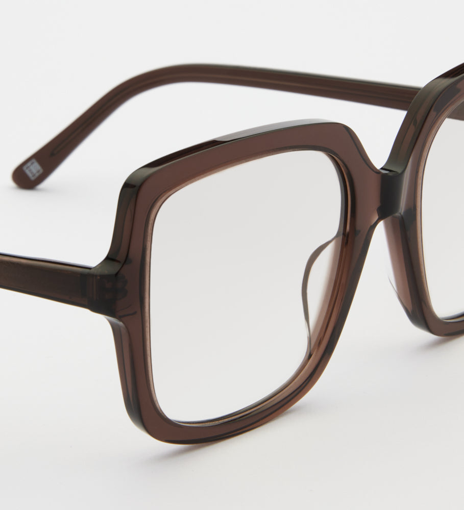 Chloe Brown Readers – GLAS Eyewear