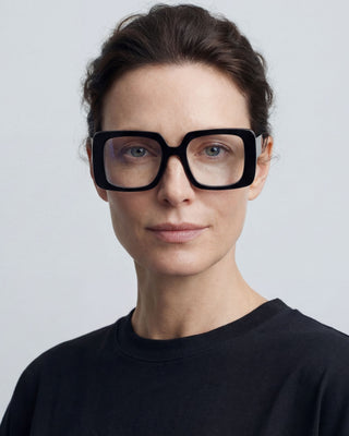 Estrid Black Large Readers