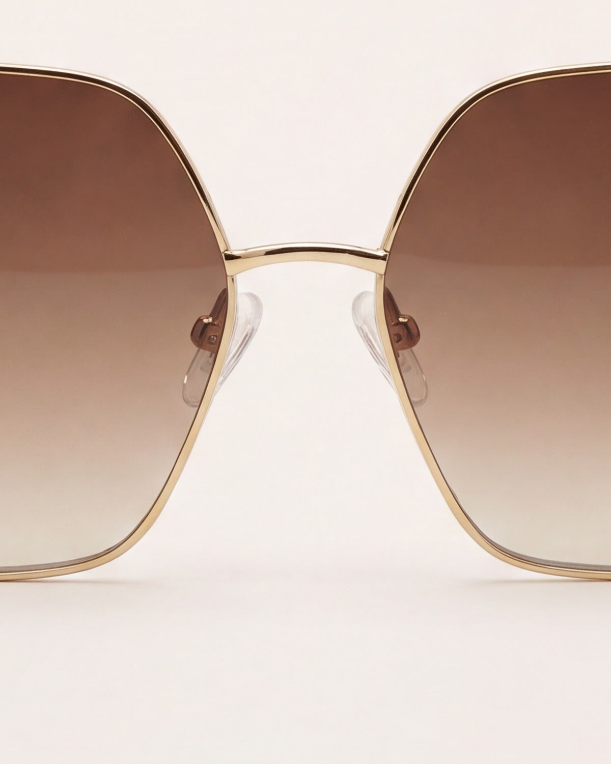 Billie Gold Sunglasses, detail