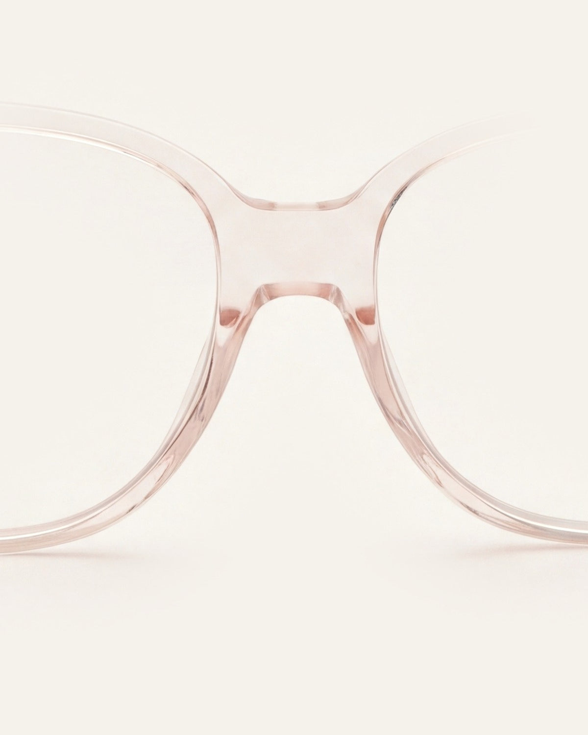Maya Rose Quartz Blue Light, detail