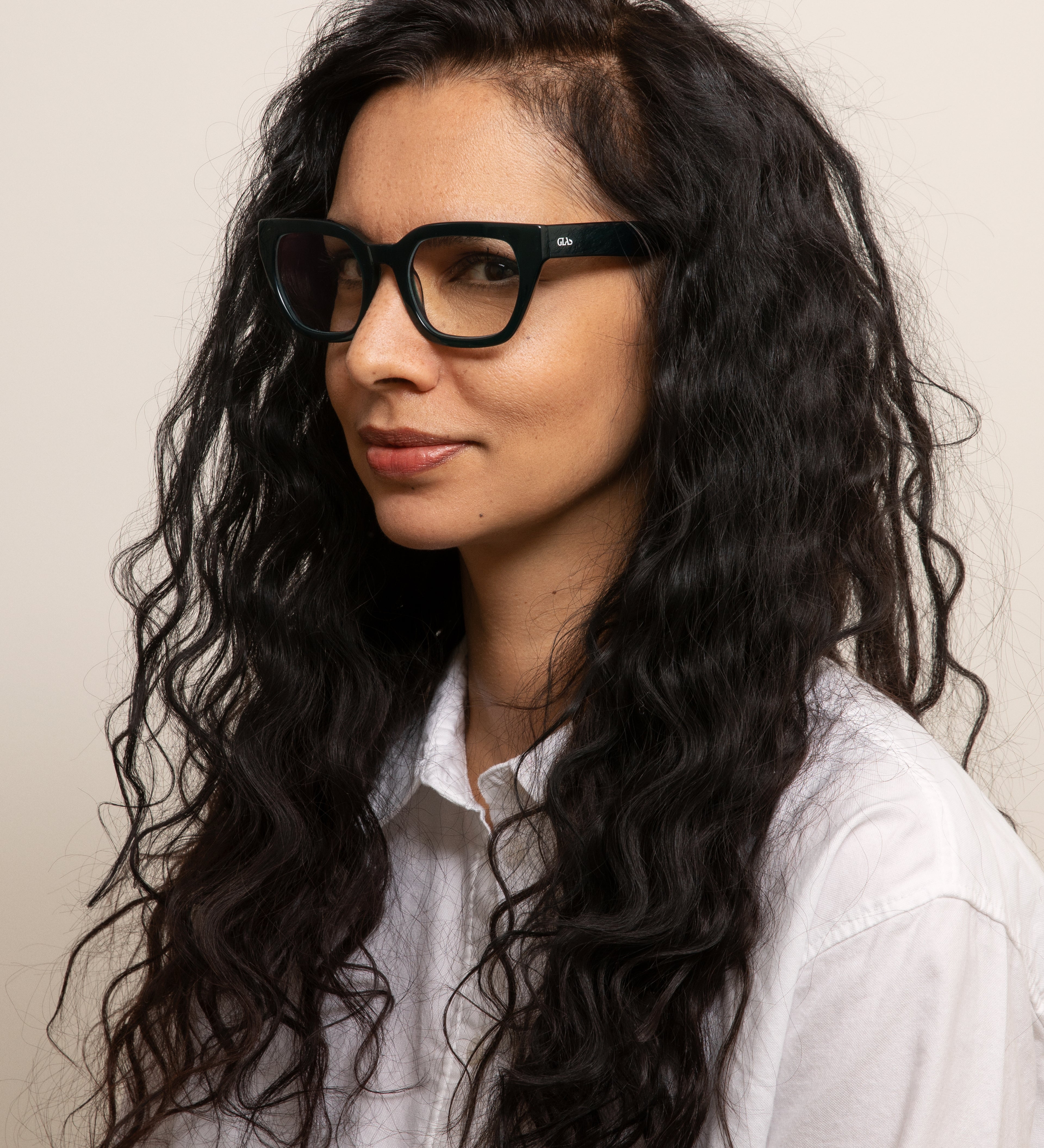 Kiara Deep Green Readers