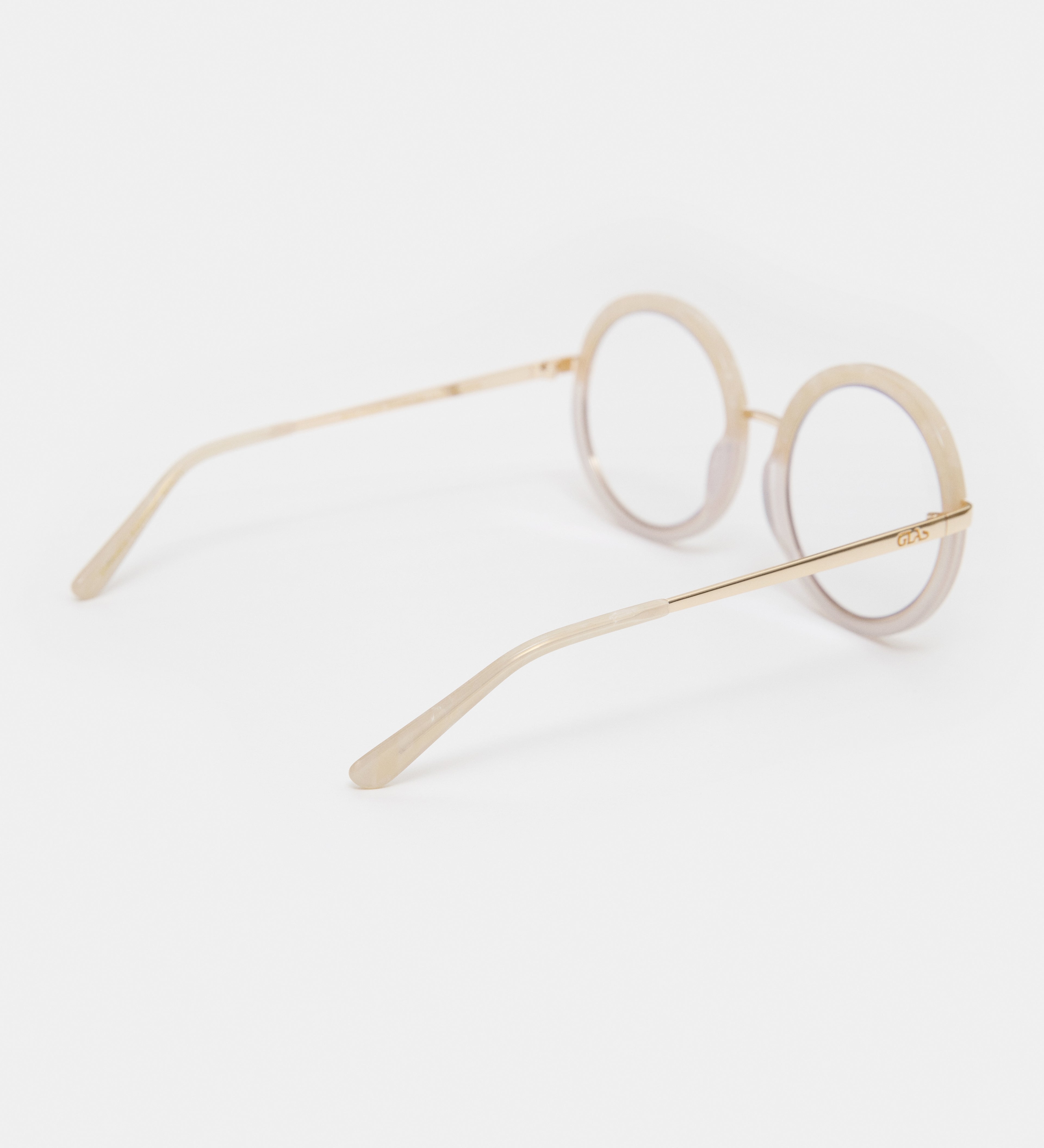 Merle Almond Blue Light