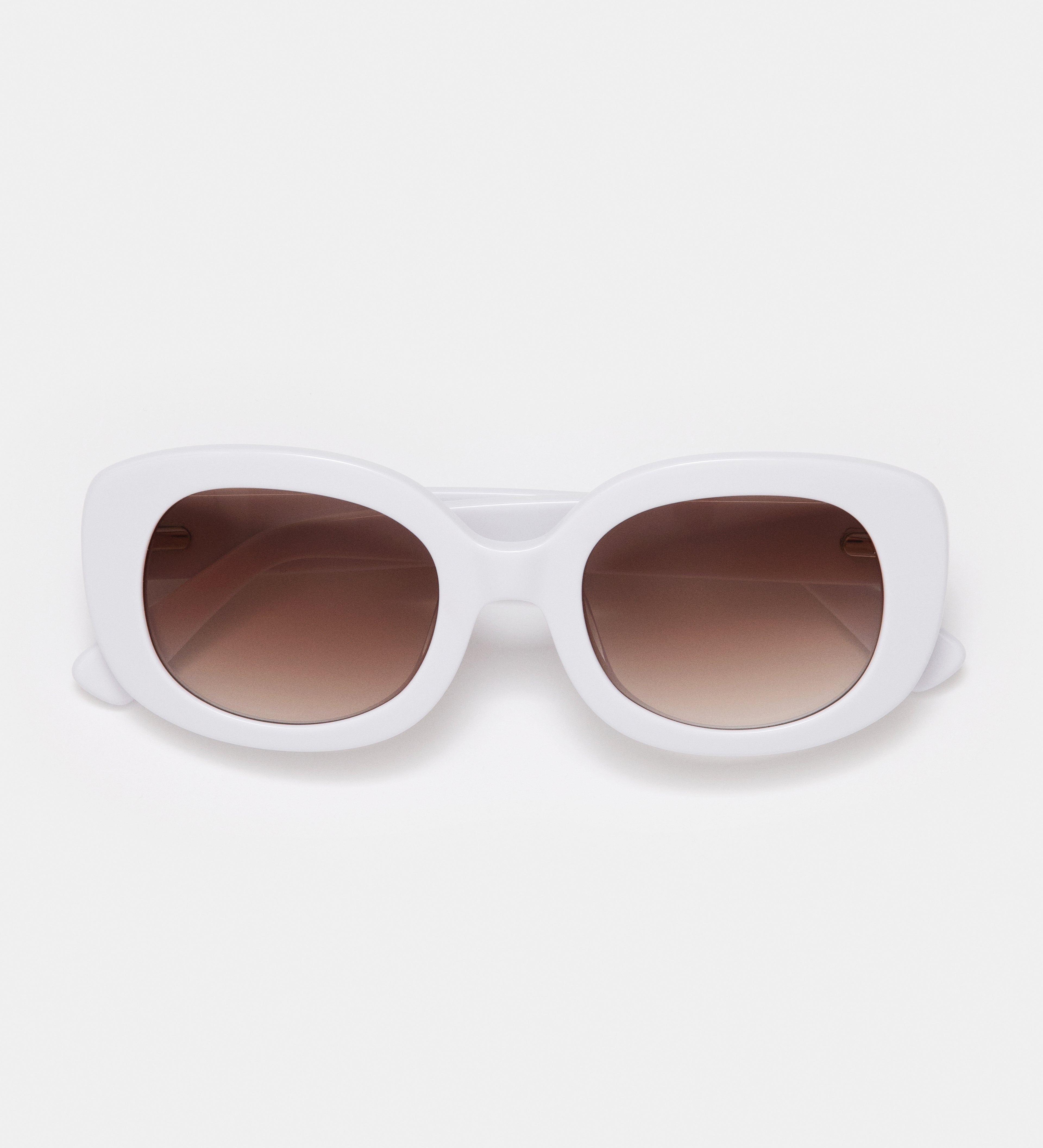 Maj White Sunglasses